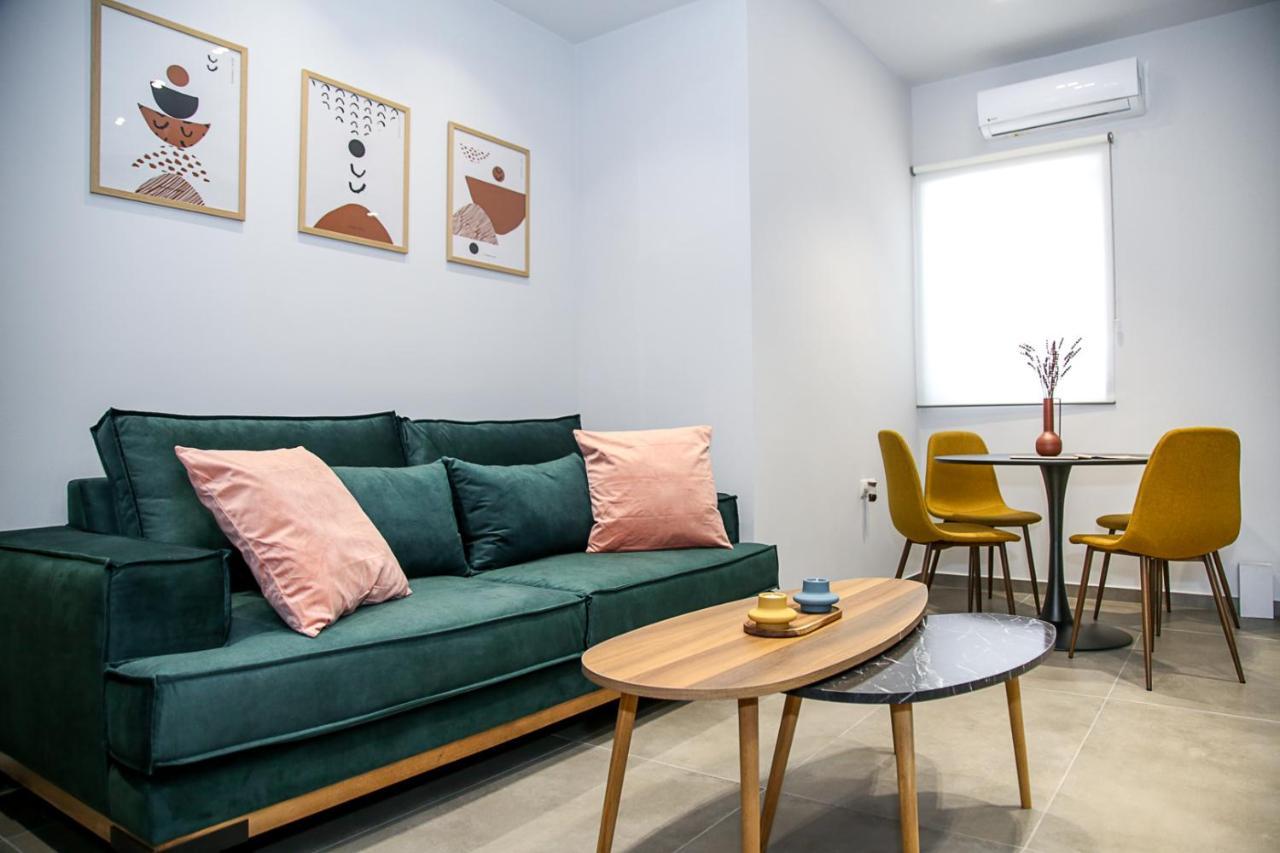 Caravin Wanderhome, 5 Min From Metro Nea Ionia Ateny Zewnętrze zdjęcie