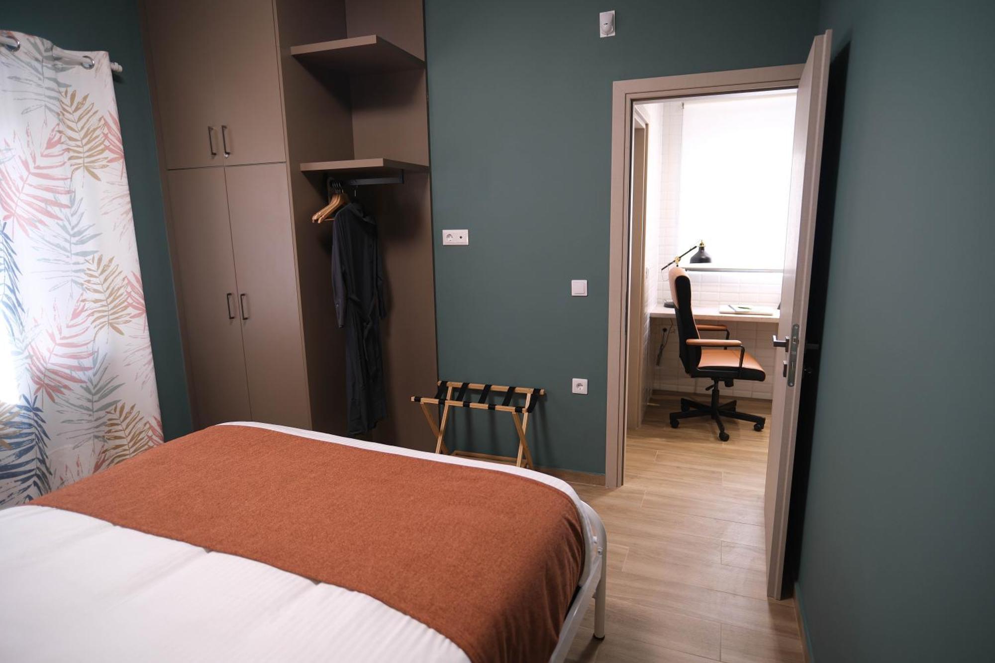 Caravin Wanderhome, 5 Min From Metro Nea Ionia Ateny Zewnętrze zdjęcie