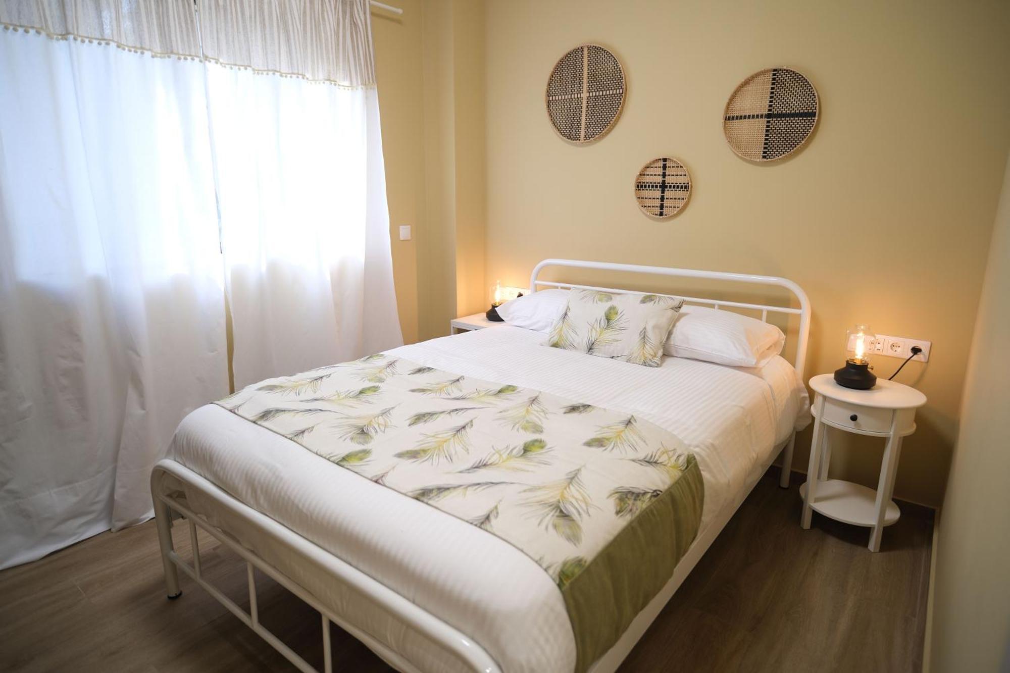Caravin Wanderhome, 5 Min From Metro Nea Ionia Ateny Zewnętrze zdjęcie